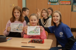 Педагогический отряд студентов ВятГУ внедряет новый формат проведения внеурочной деятельности для школьников